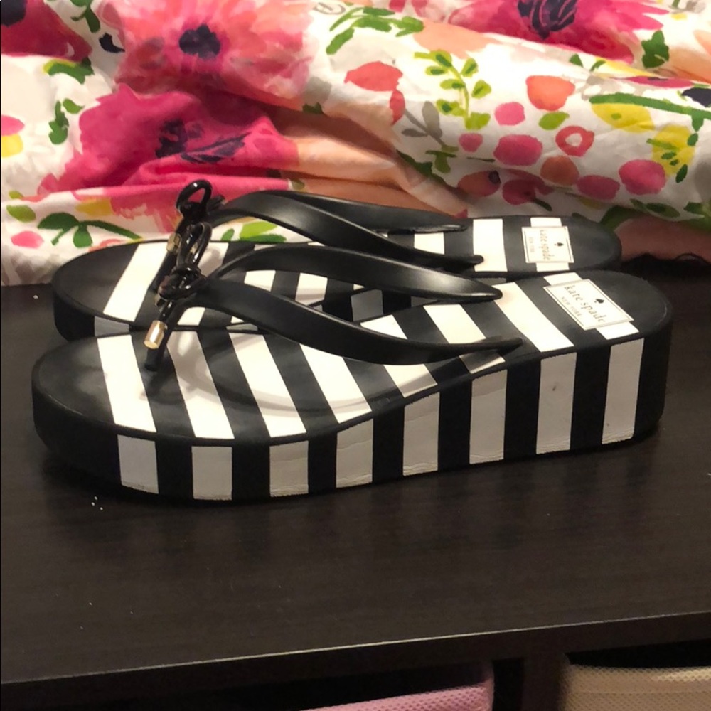 Kate Spade Platform Flip Flops - Picture 4 of 4